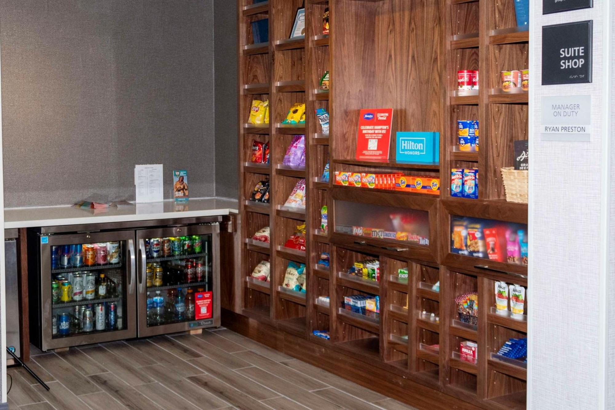 Hampton Inn & Suites Рівертон Екстер'єр фото