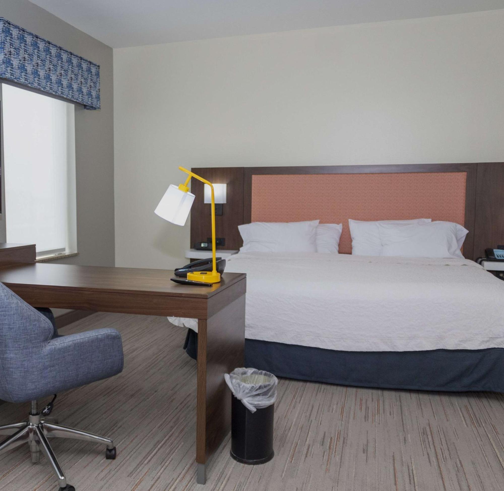 Hampton Inn & Suites Рівертон Екстер'єр фото