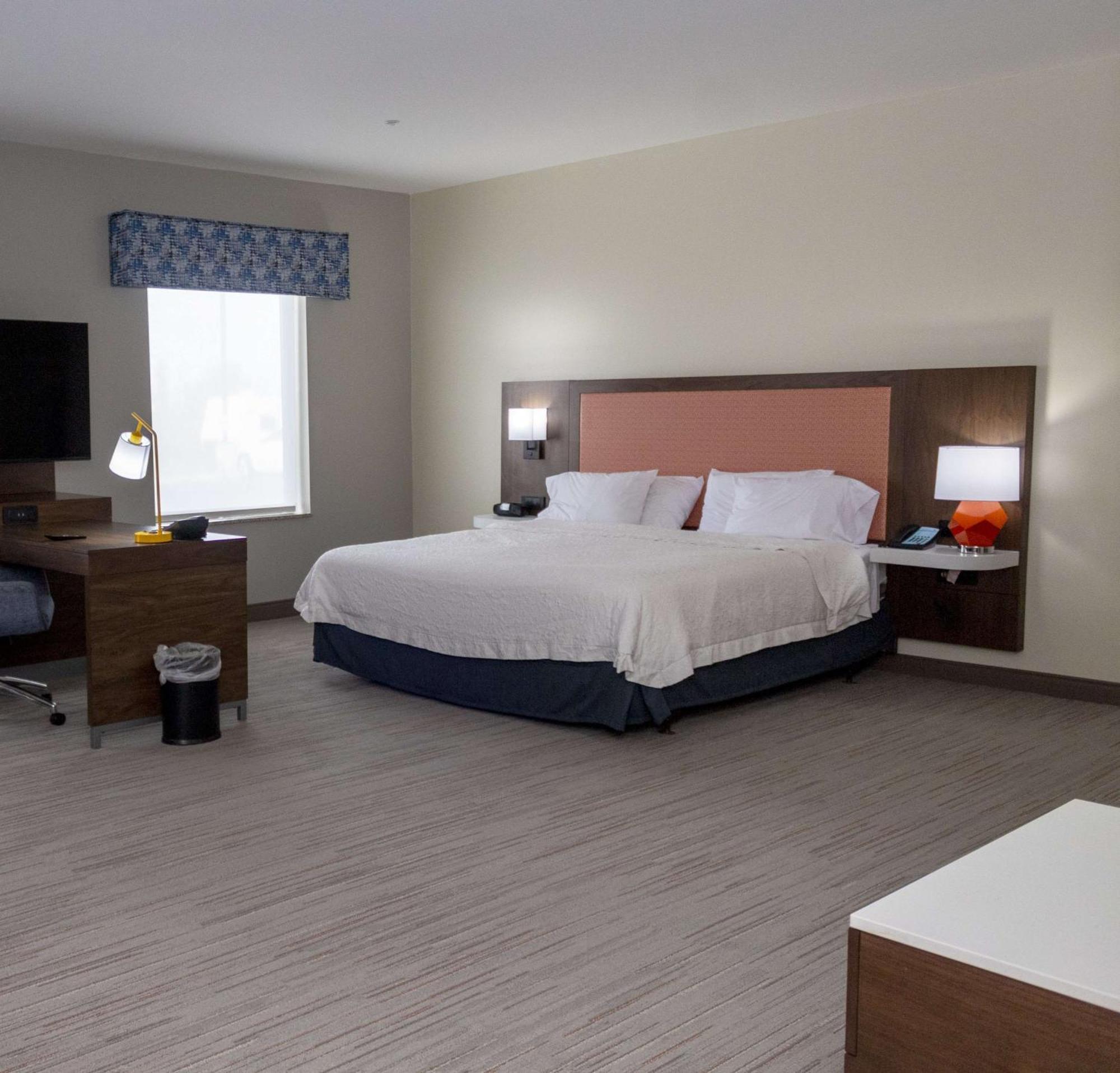 Hampton Inn & Suites Рівертон Екстер'єр фото