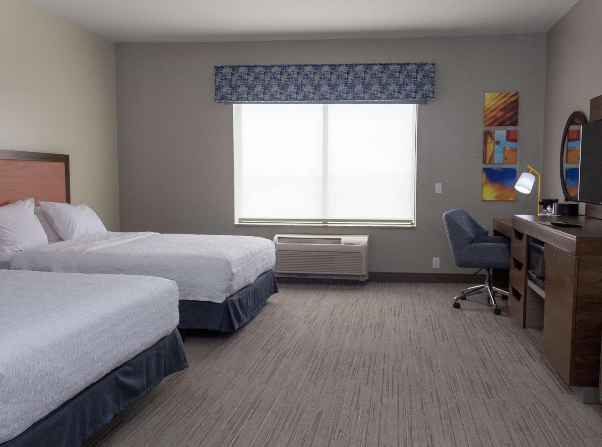Hampton Inn & Suites Рівертон Екстер'єр фото