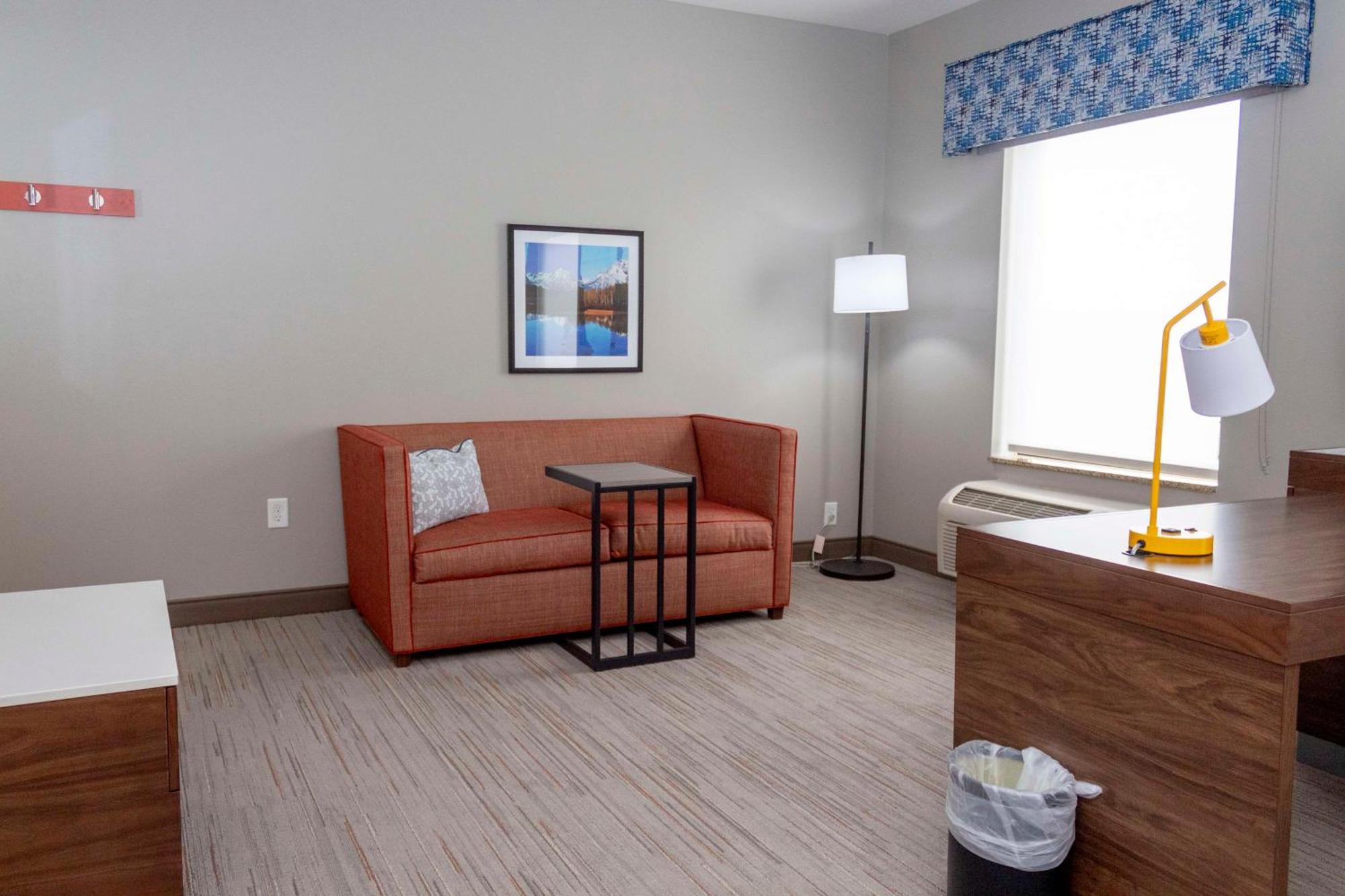 Hampton Inn & Suites Рівертон Екстер'єр фото